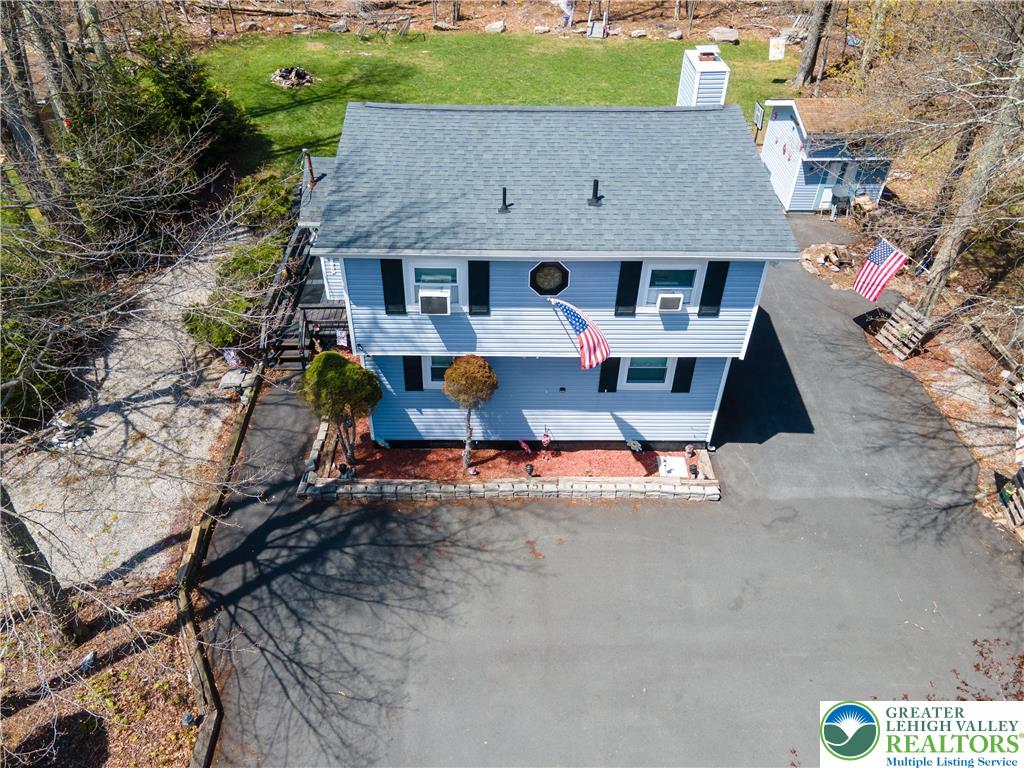 945 Country Place Drive
