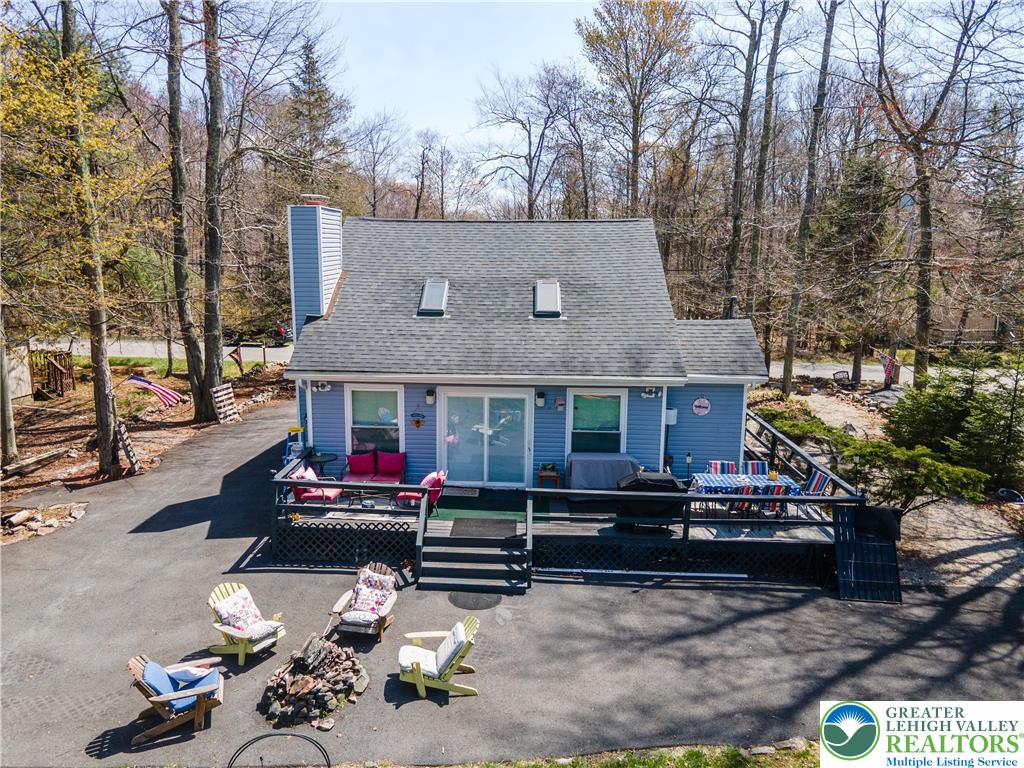 945 Country Place Drive