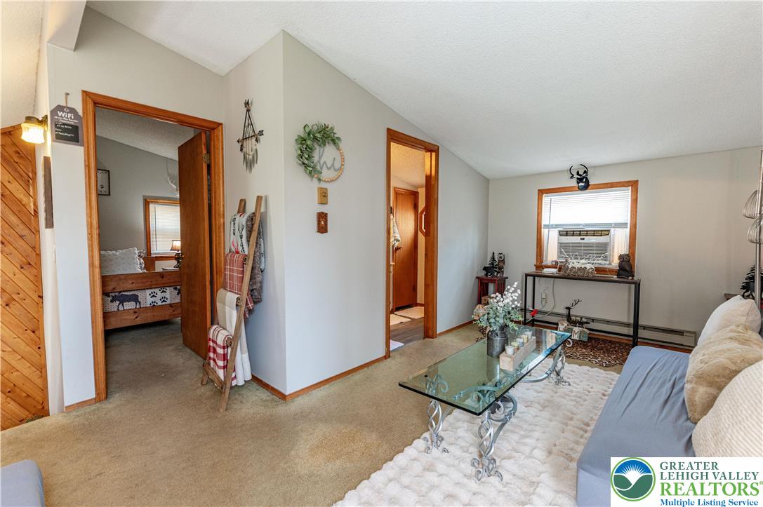 945 Country Place Drive
