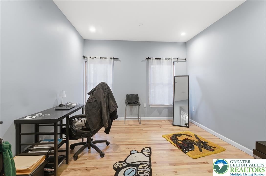 623 Walnut Avenue A2