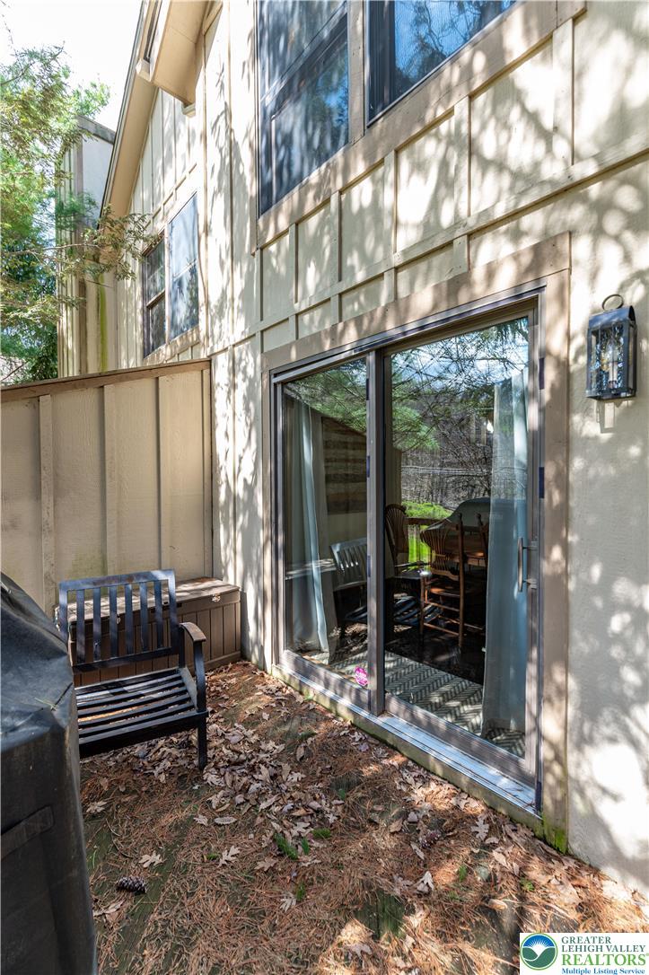 412 Hickory Drive