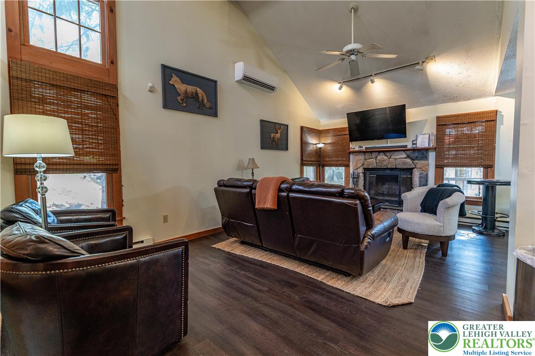 412 Hickory Drive