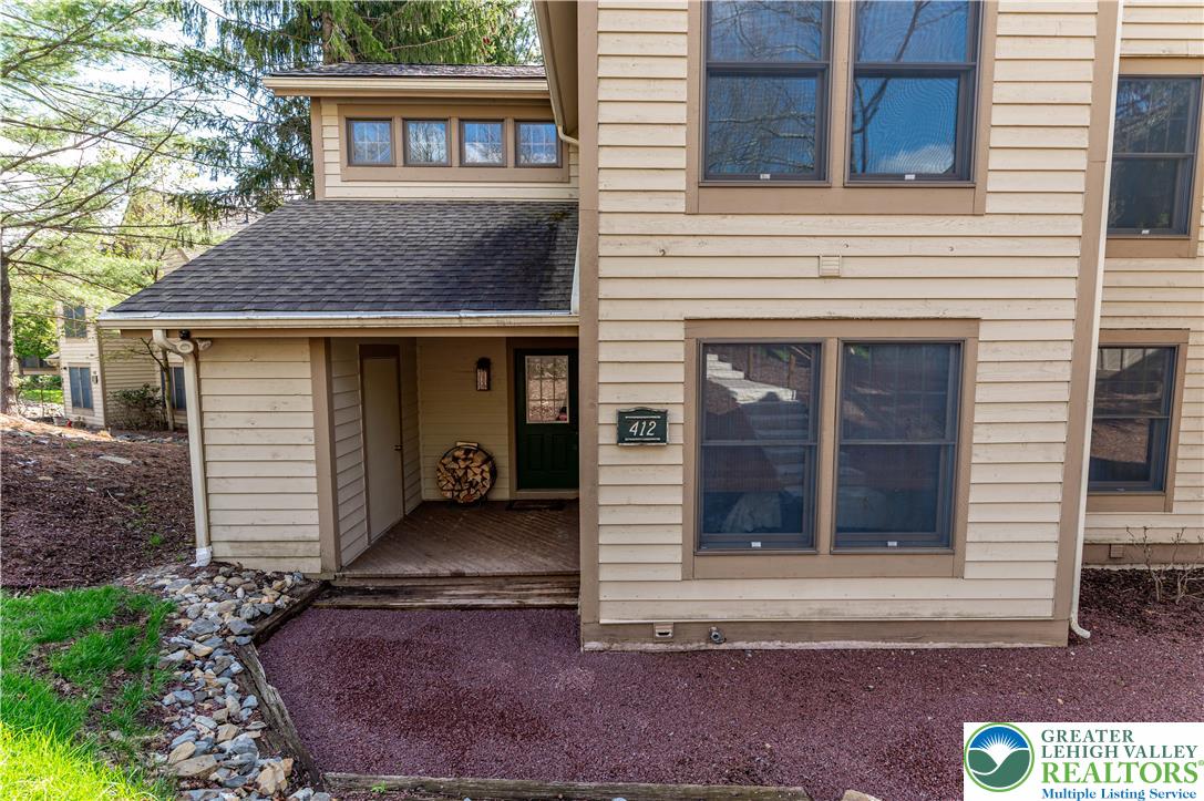 412 Hickory Drive