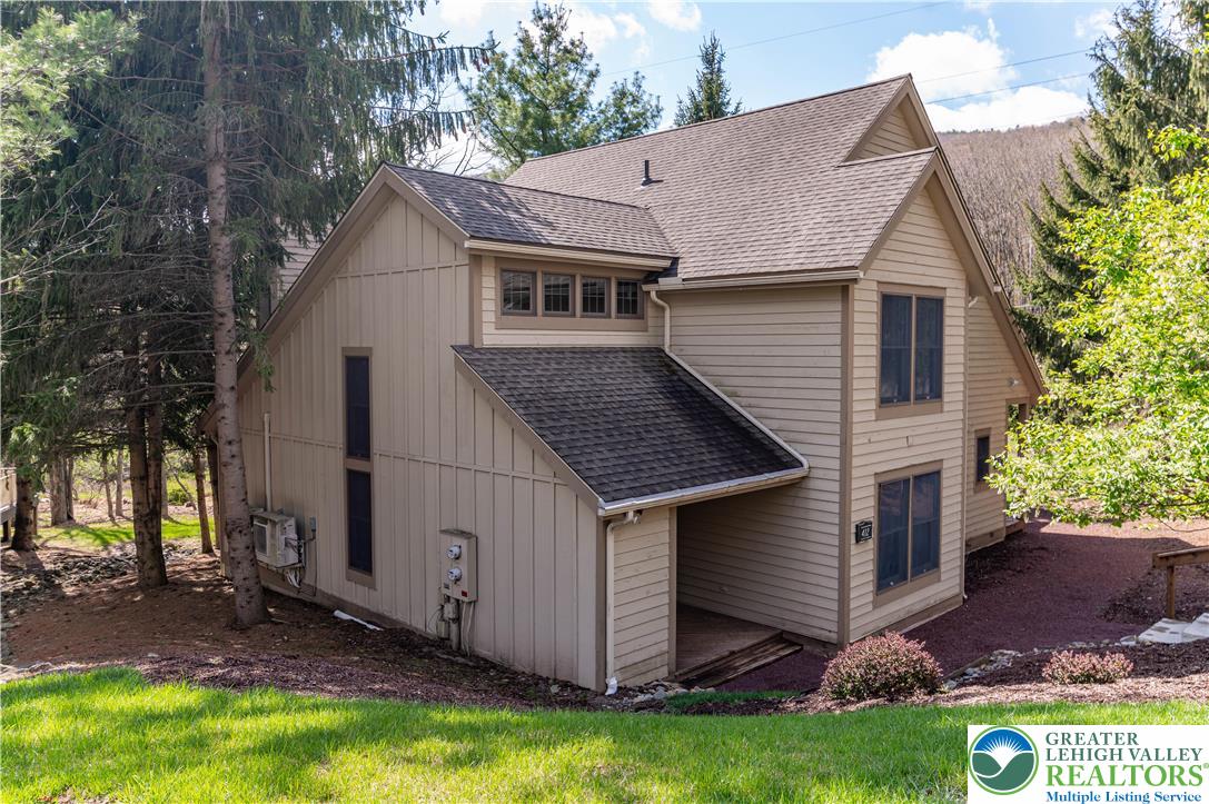 412 Hickory Drive