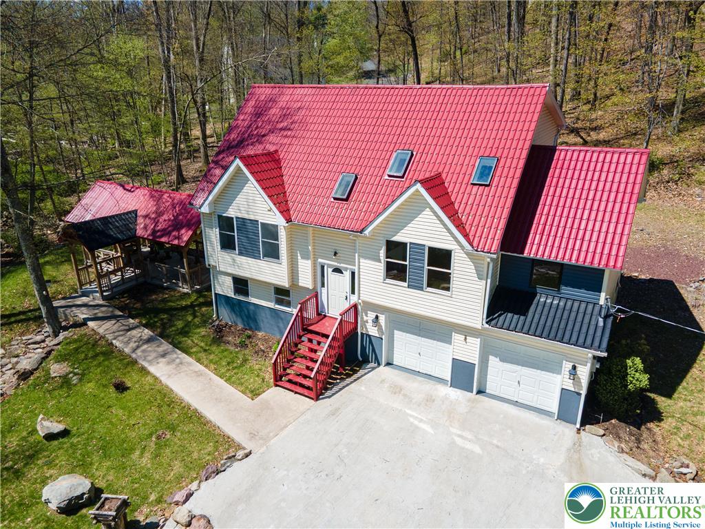 57 Lake Lane