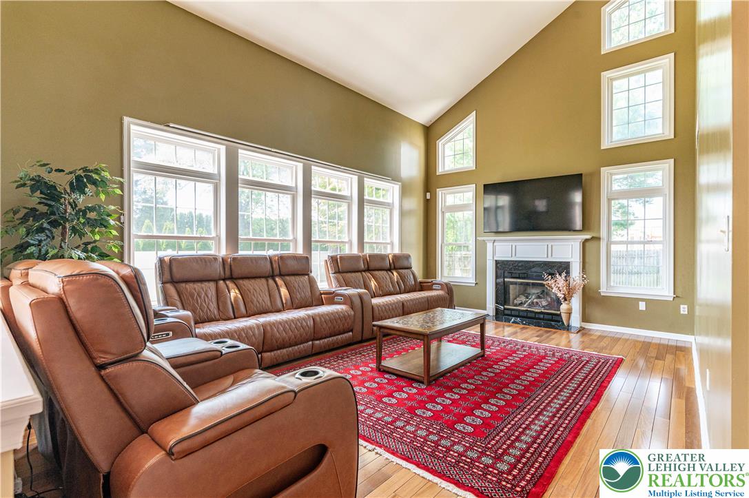 1410 Lorton Drive