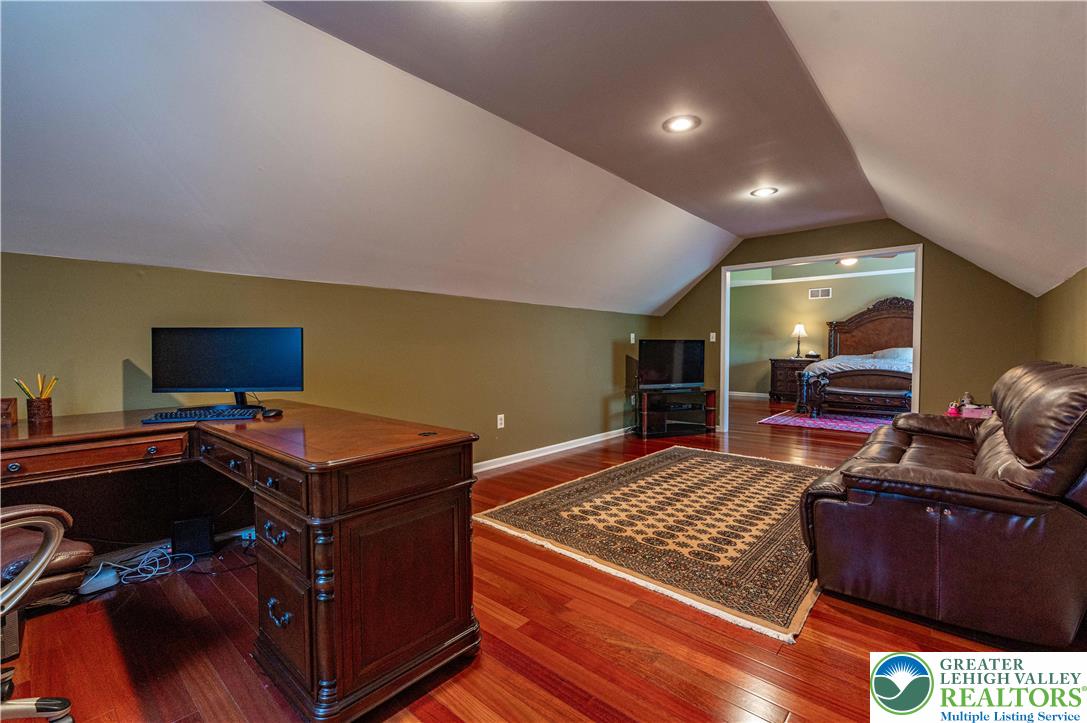 1410 Lorton Drive
