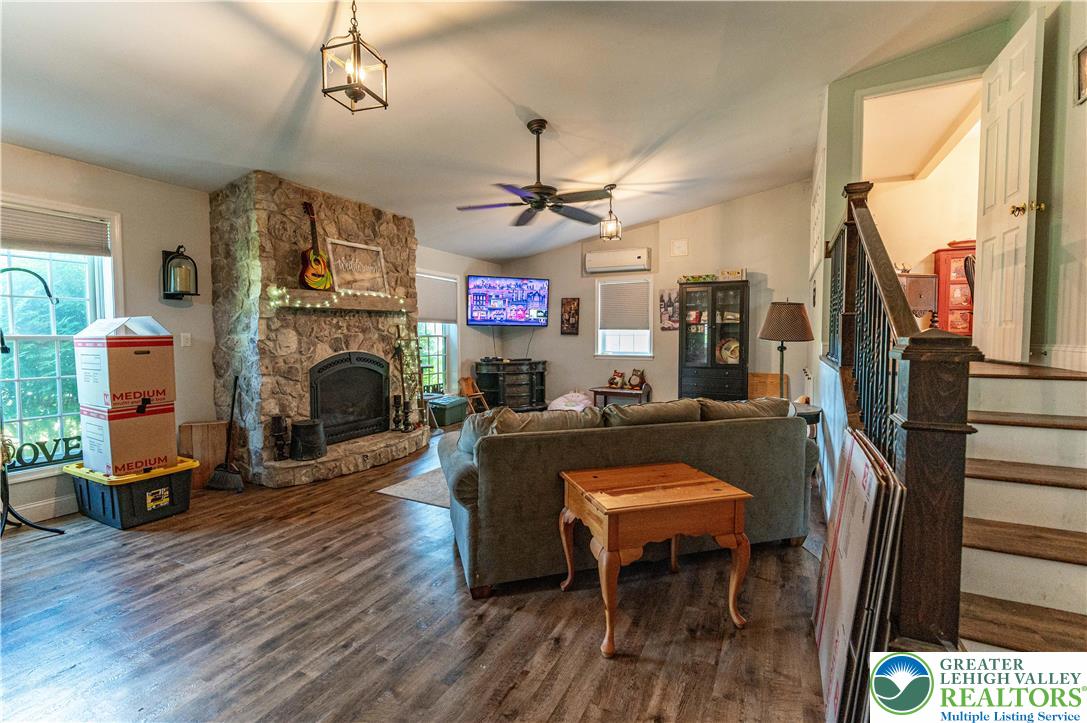 518 Bauer Road