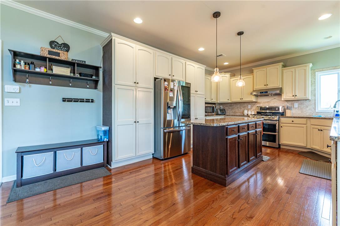 2140 Eagles Landing Drive