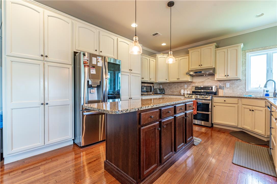 2140 Eagles Landing Drive