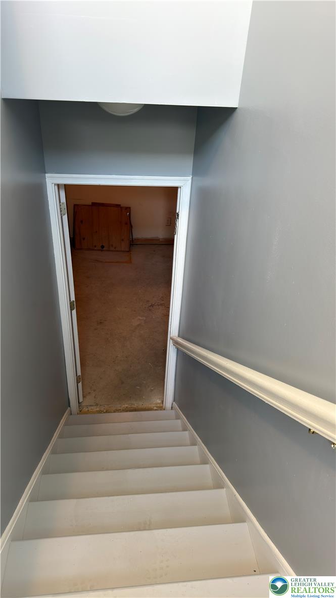 220 7th Street