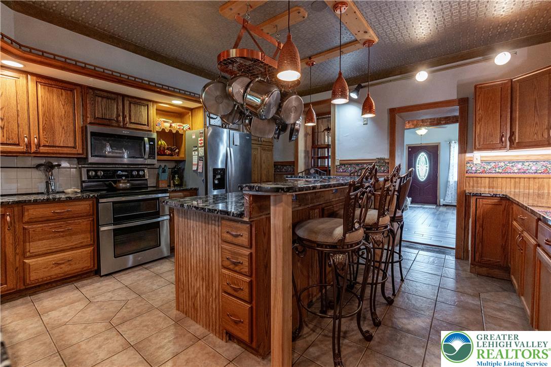 2485 Hieter Road