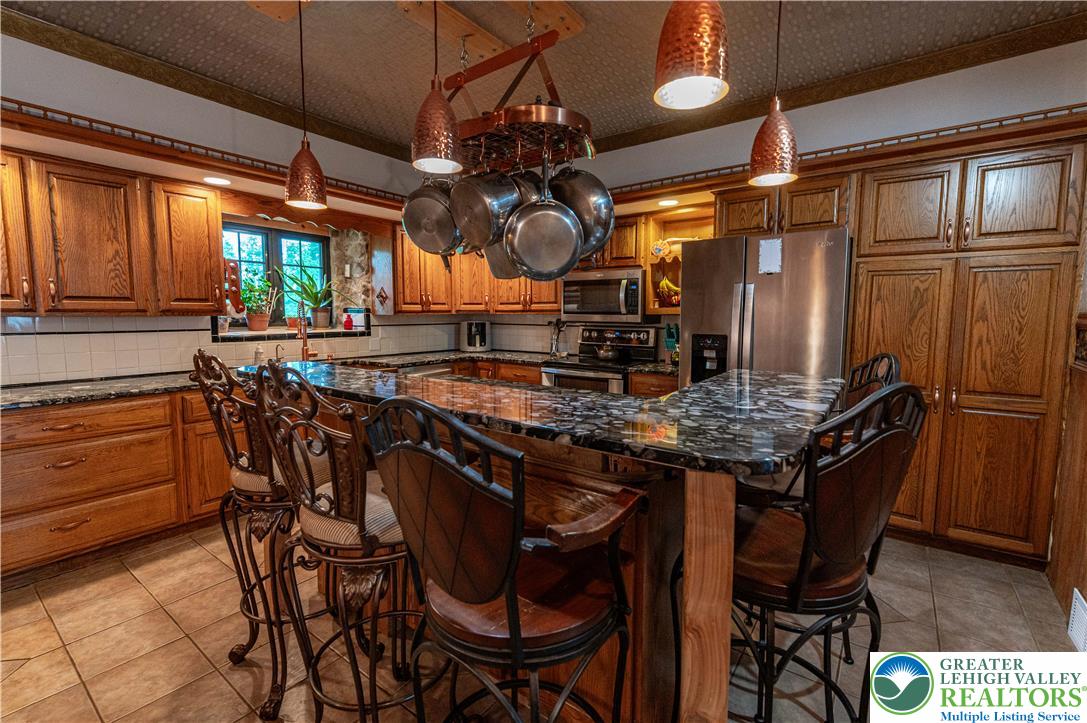 2485 Hieter Road