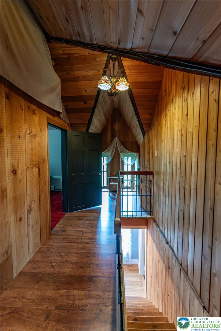 2485 Hieter Road