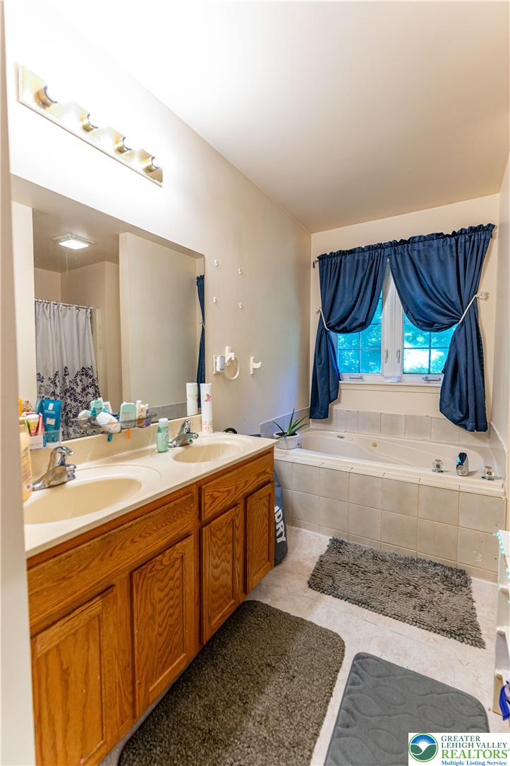 2014 Gorden Ridge Drive