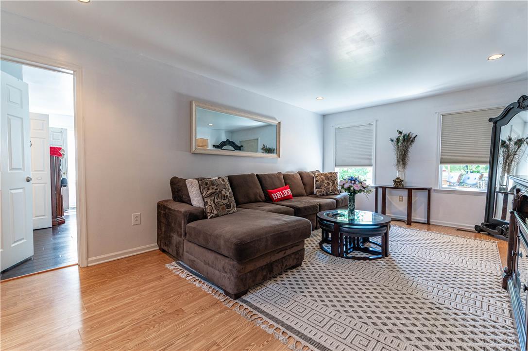 117 Stephanie Drive