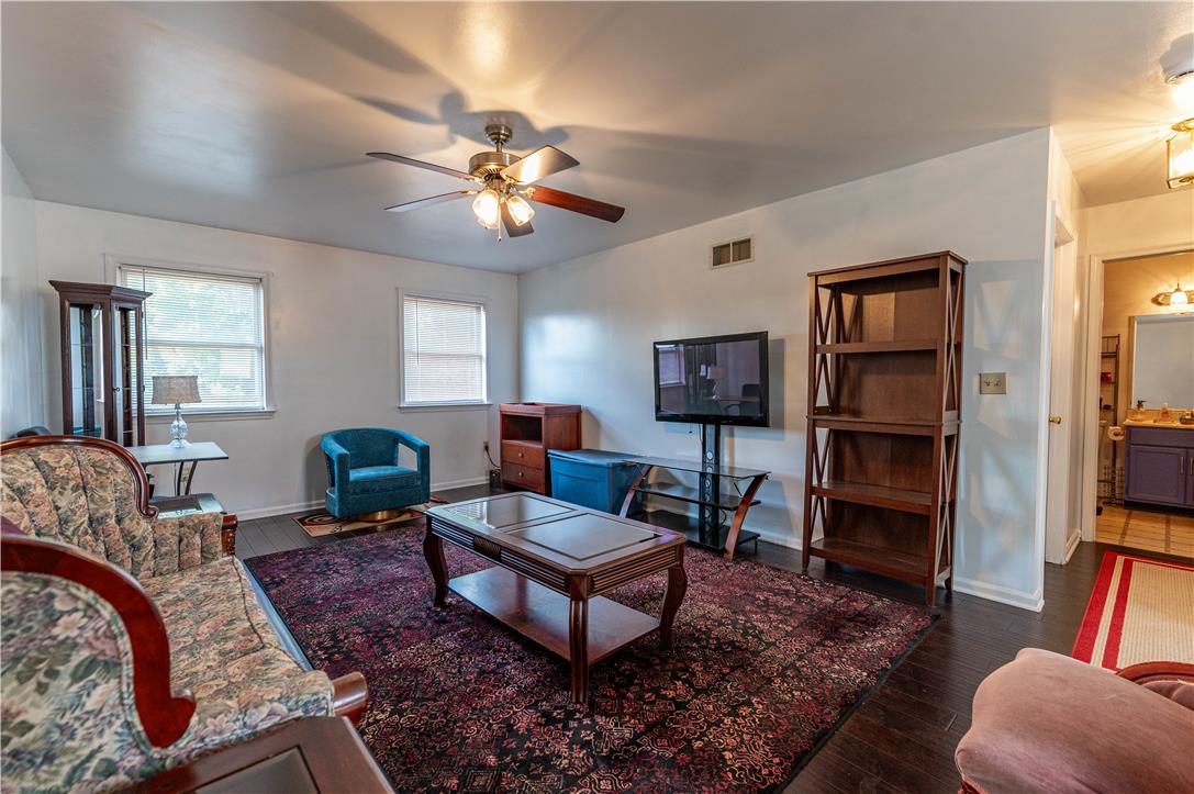 117 Stephanie Drive