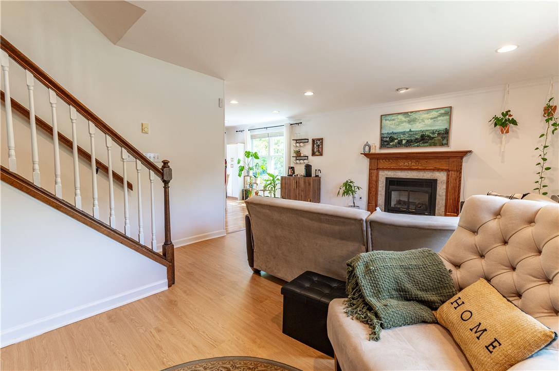 2153 Valley View Drive South
