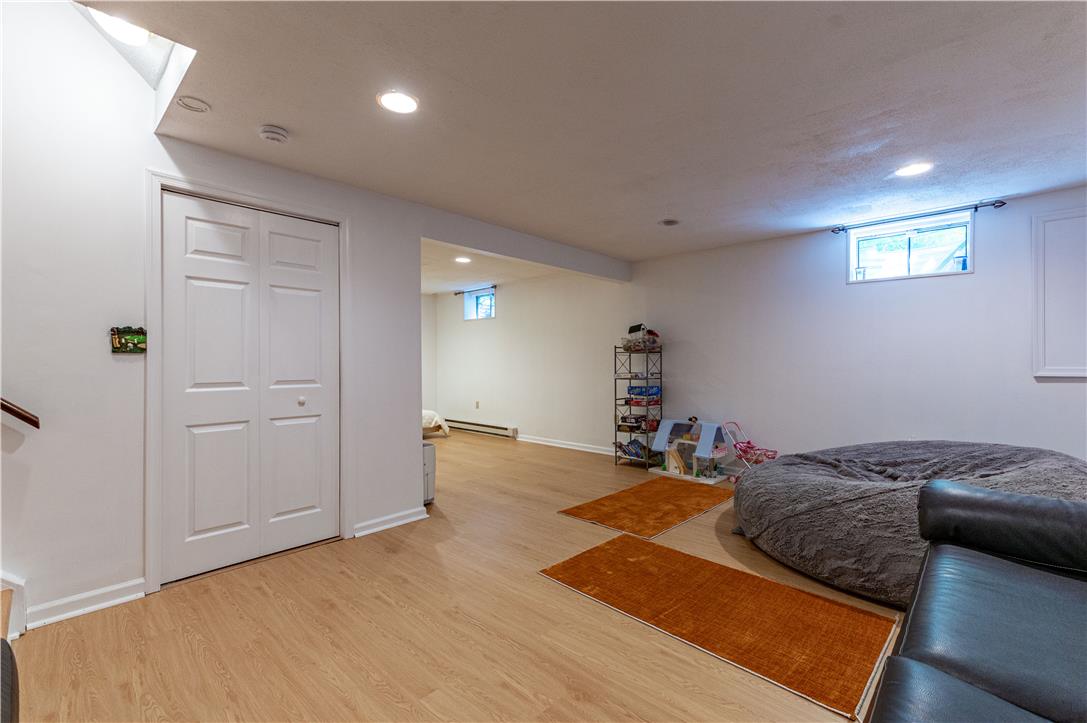 2153 Valley View Drive South