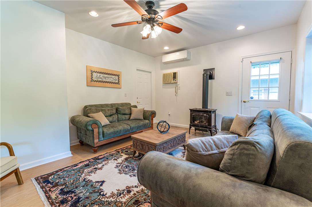 2153 Valley View Drive South