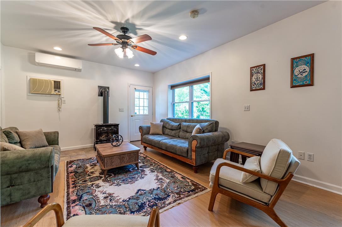 2153 Valley View Drive South