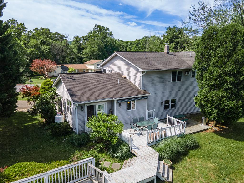 2153 Valley View Drive South