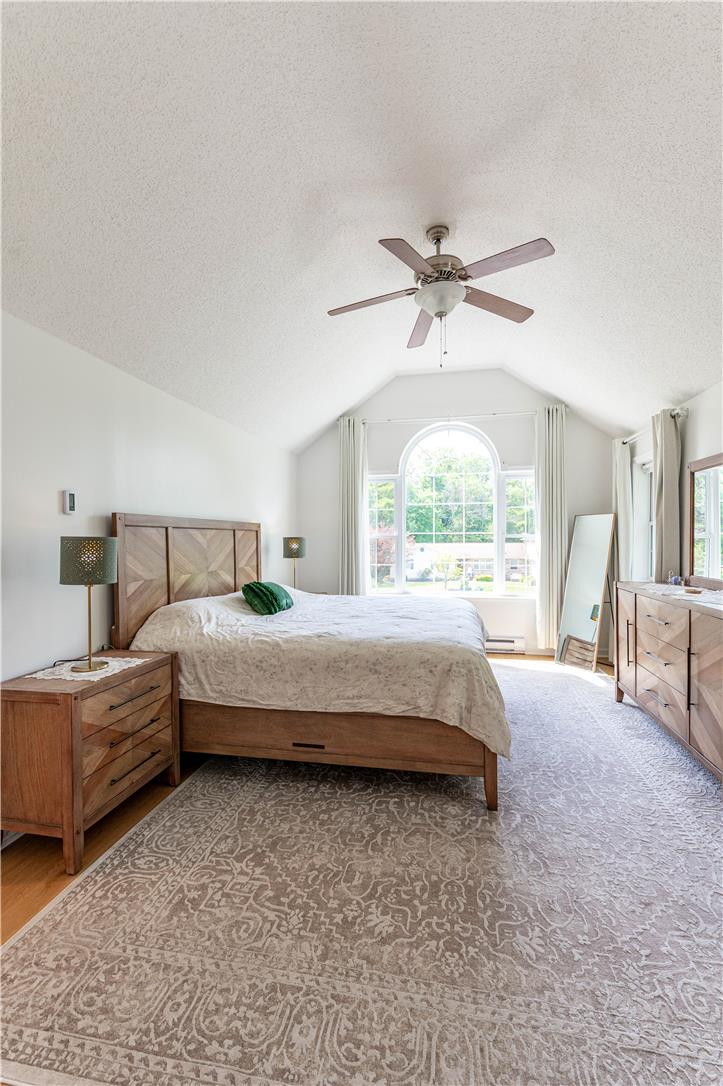 2153 Valley View Drive South