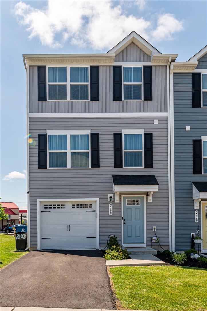 2108 Cross Country Road