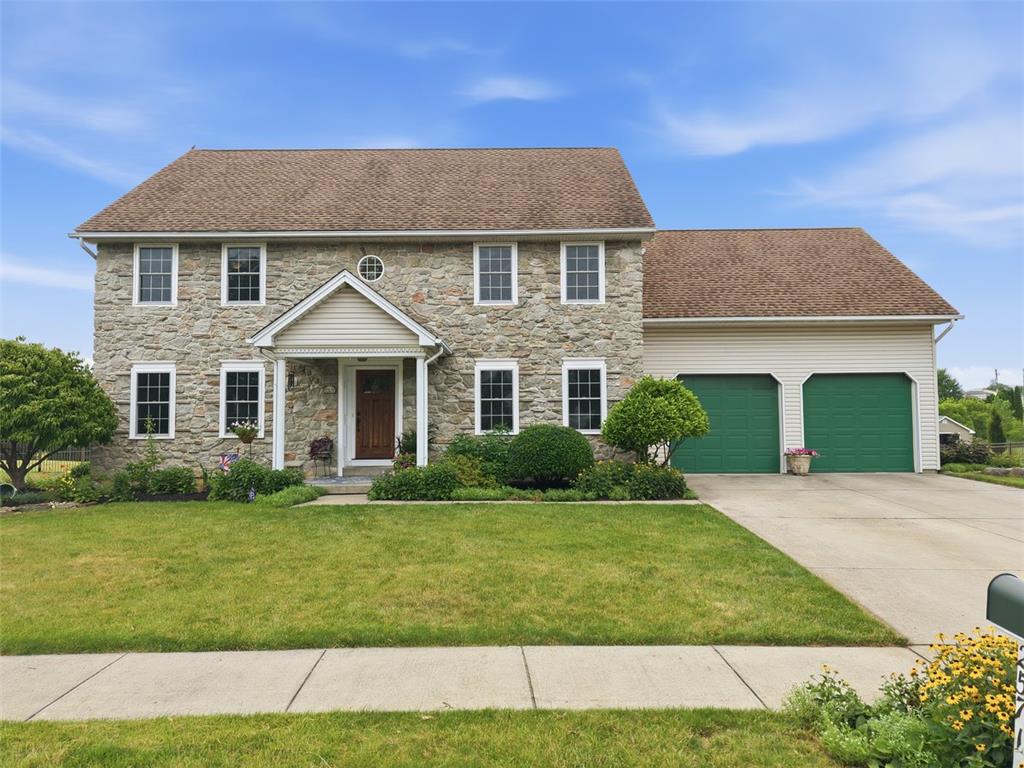 2571 Halleck Drive
