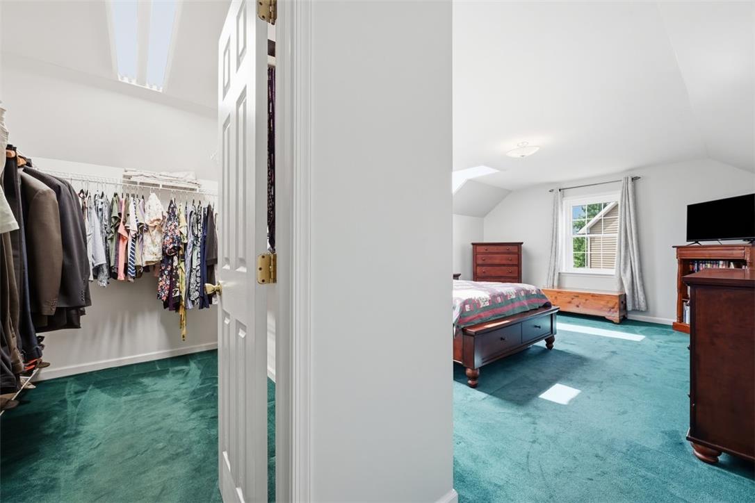 2571 Halleck Drive