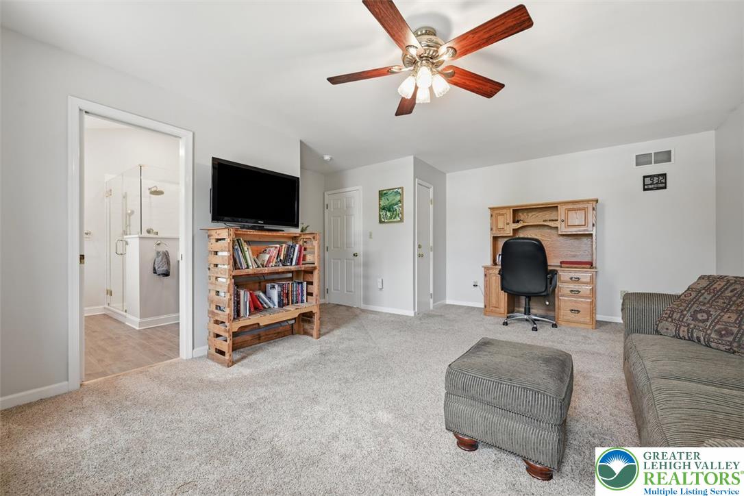 2571 Halleck Drive
