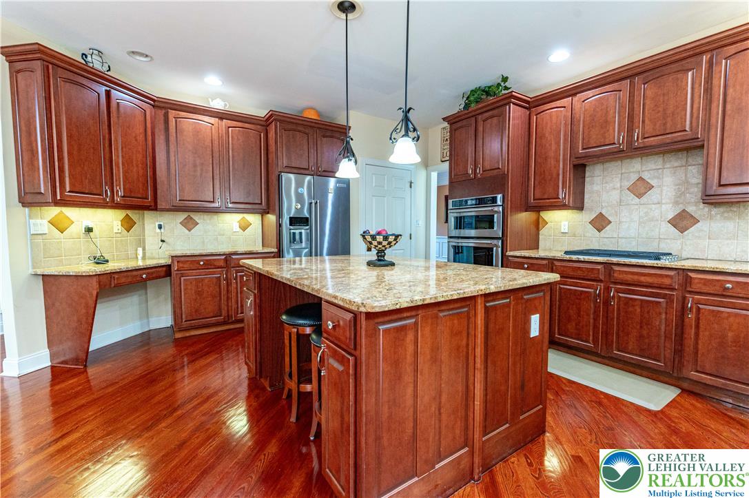 4140 Douglas Drive