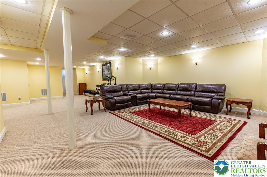 4140 Douglas Drive