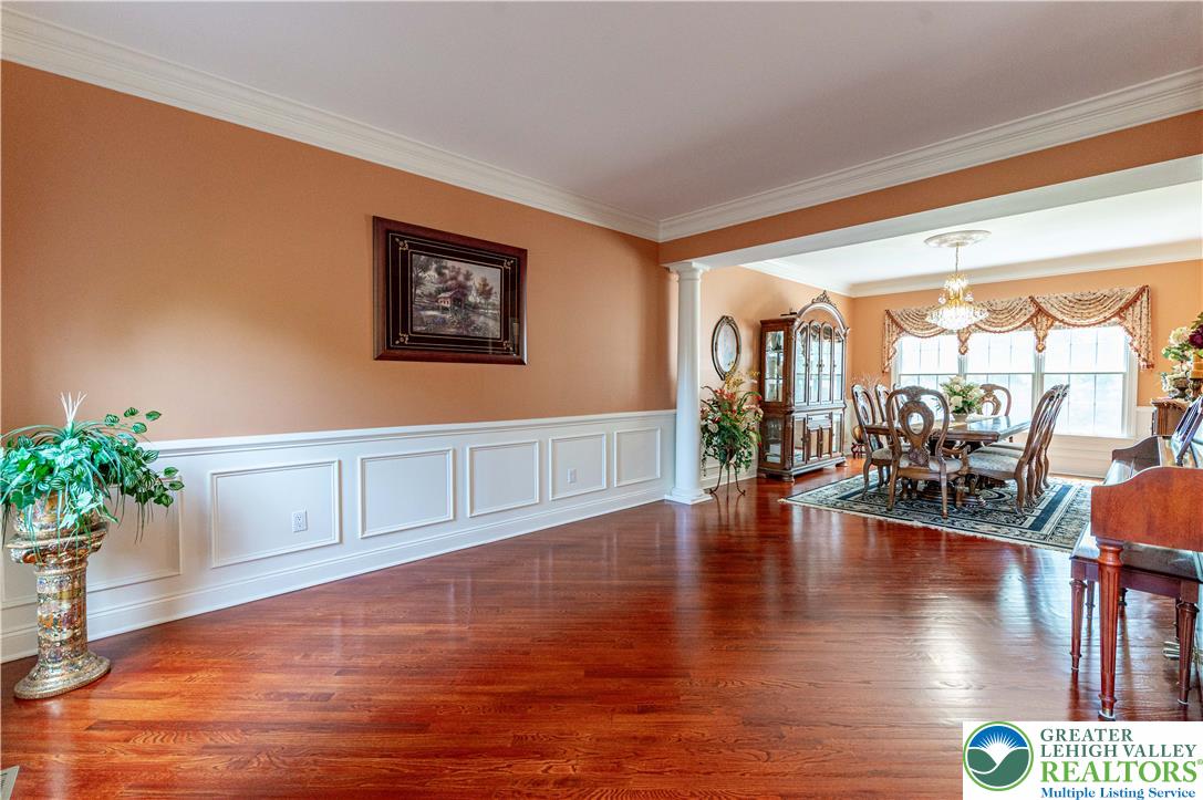 4140 Douglas Drive