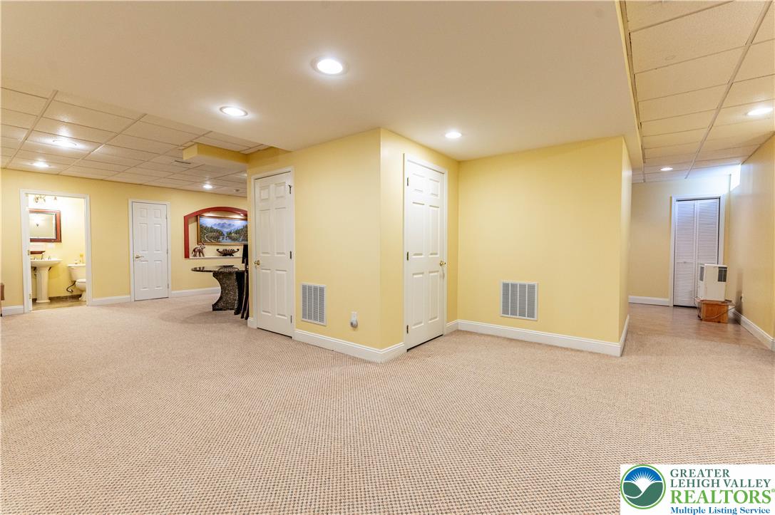 4140 Douglas Drive