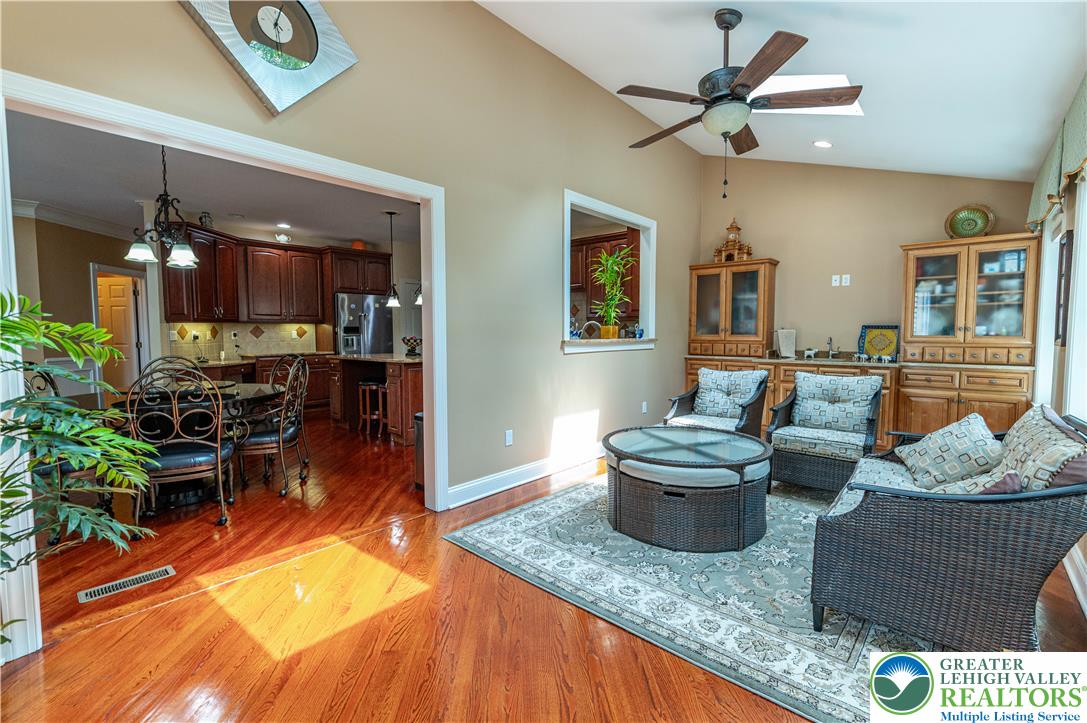 4140 Douglas Drive
