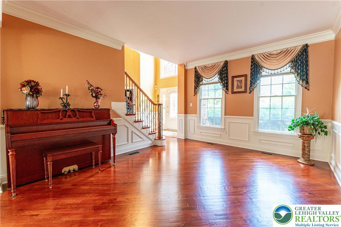 4140 Douglas Drive
