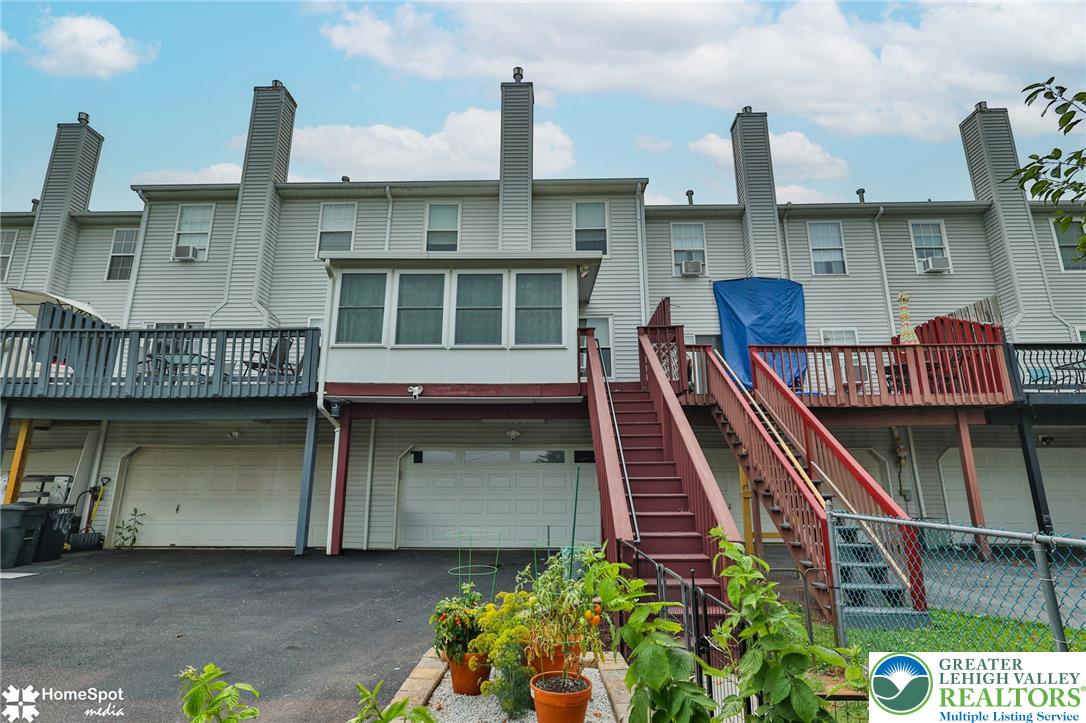 1063 Howertown Road