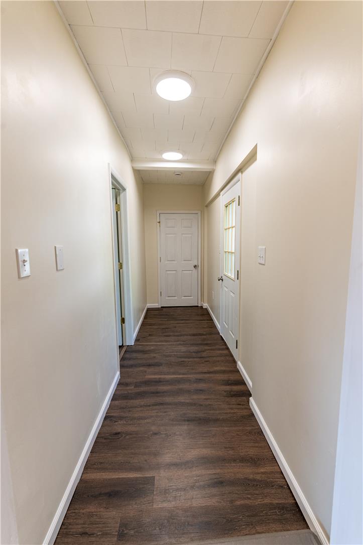 6350 Robin Lane