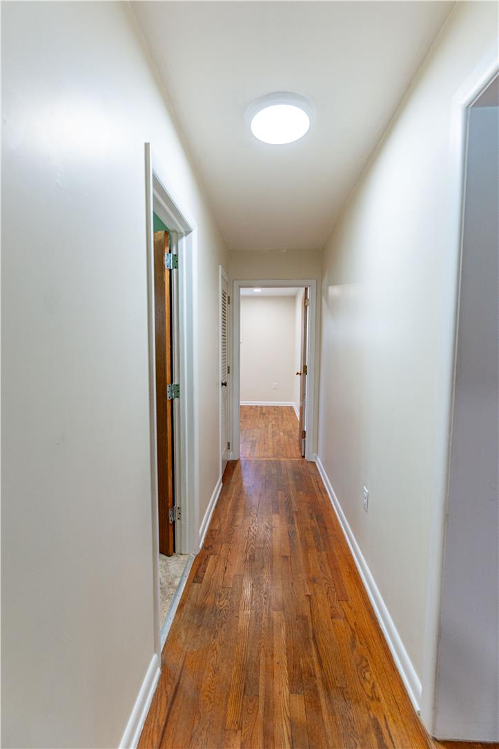 6350 Robin Lane