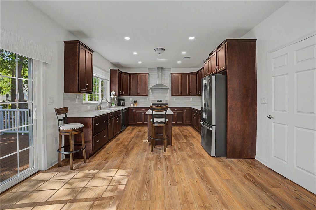2668 Hollow View Drive