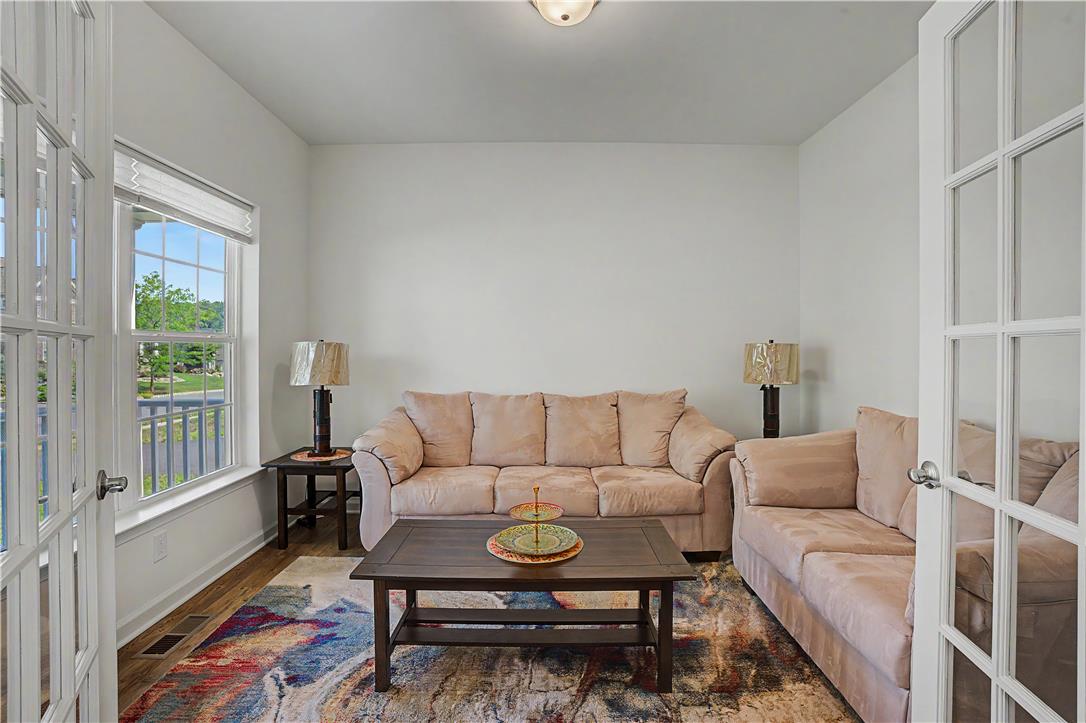 2668 Hollow View Drive
