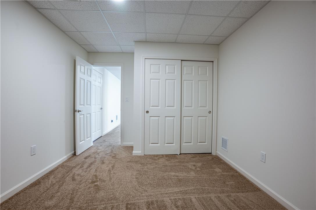 2668 Hollow View Drive