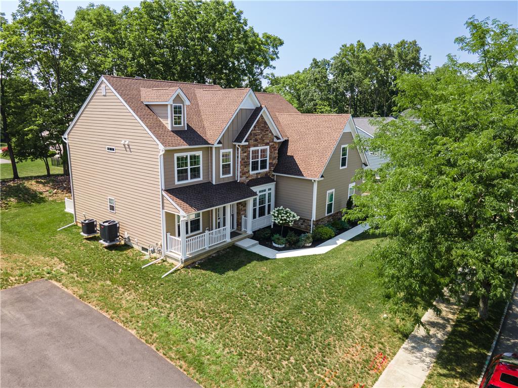 2668 Hollow View Drive