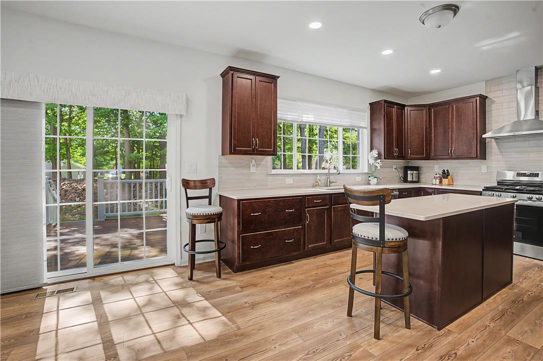 2668 Hollow View Drive
