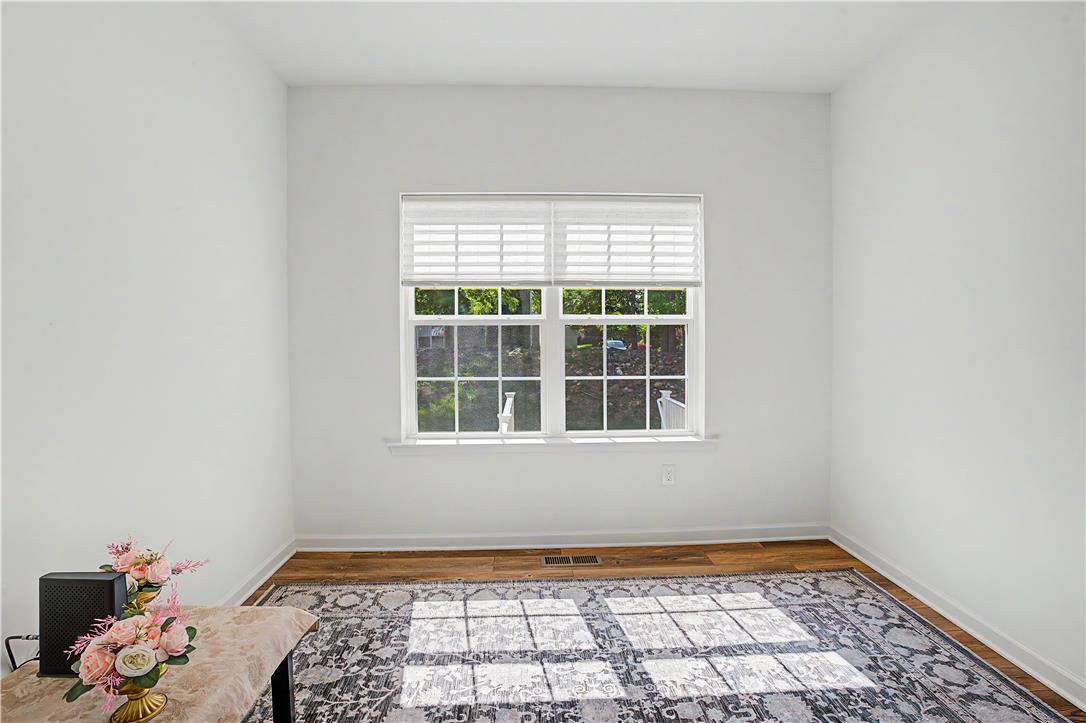 2668 Hollow View Drive