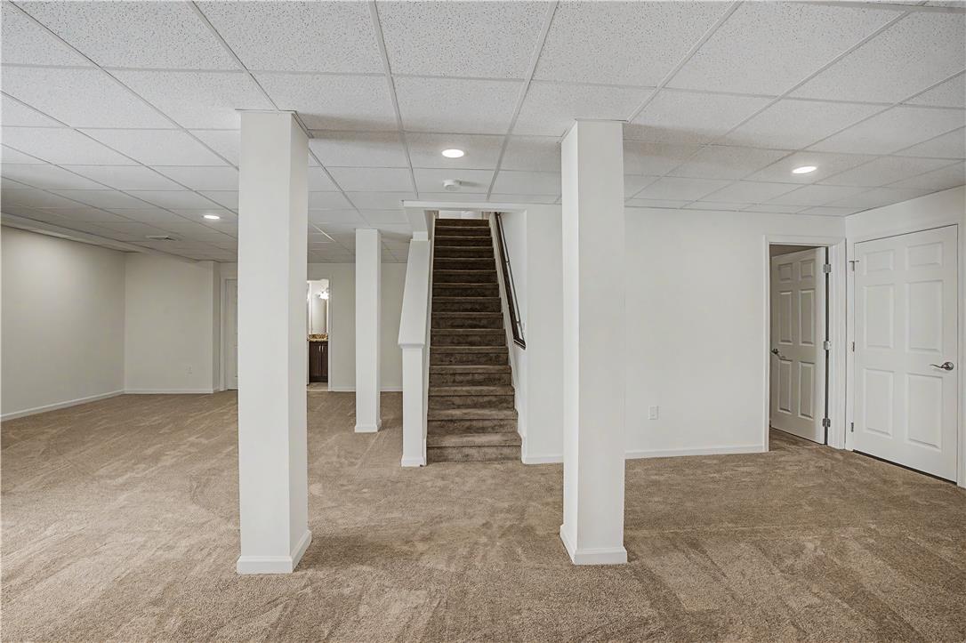 2668 Hollow View Drive