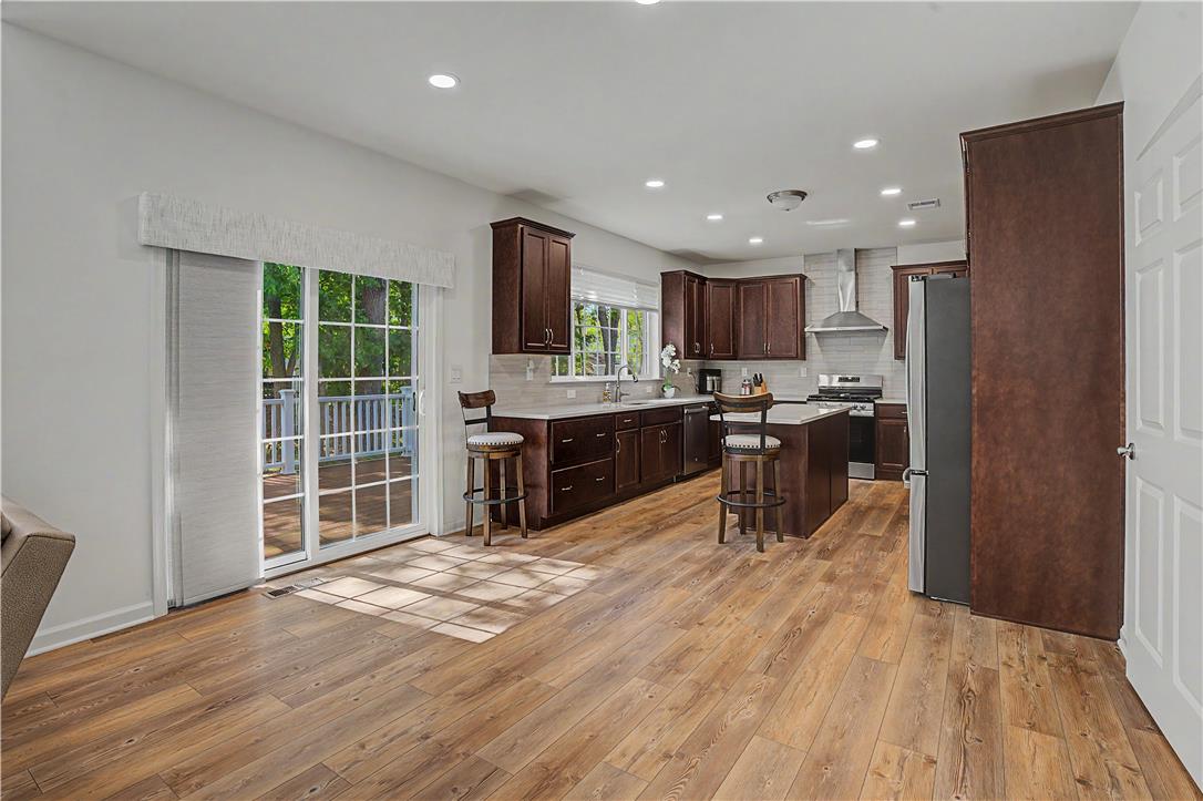 2668 Hollow View Drive