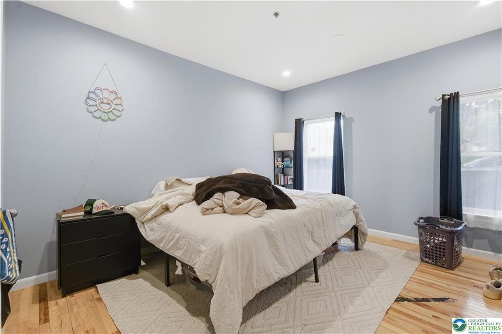 623 Walnut Ave B2