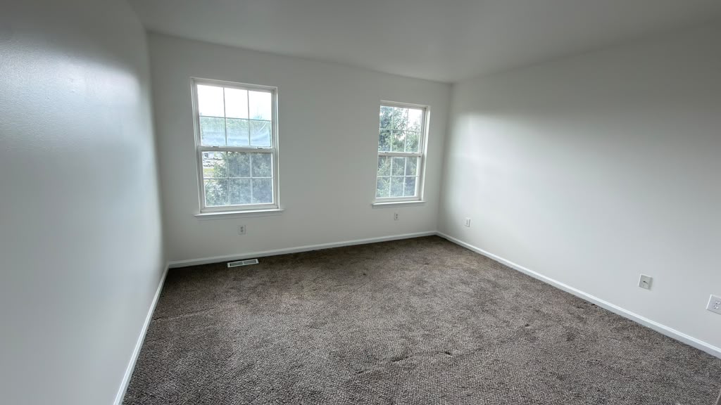 1071 King Way